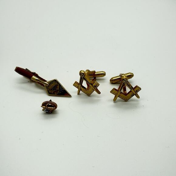 GREAT VINTAGE SET OF MASONIC GOLD CUFFLINKS & TIE BAR. Pin BY ANSON 5 Piece - Picture 1 of 10